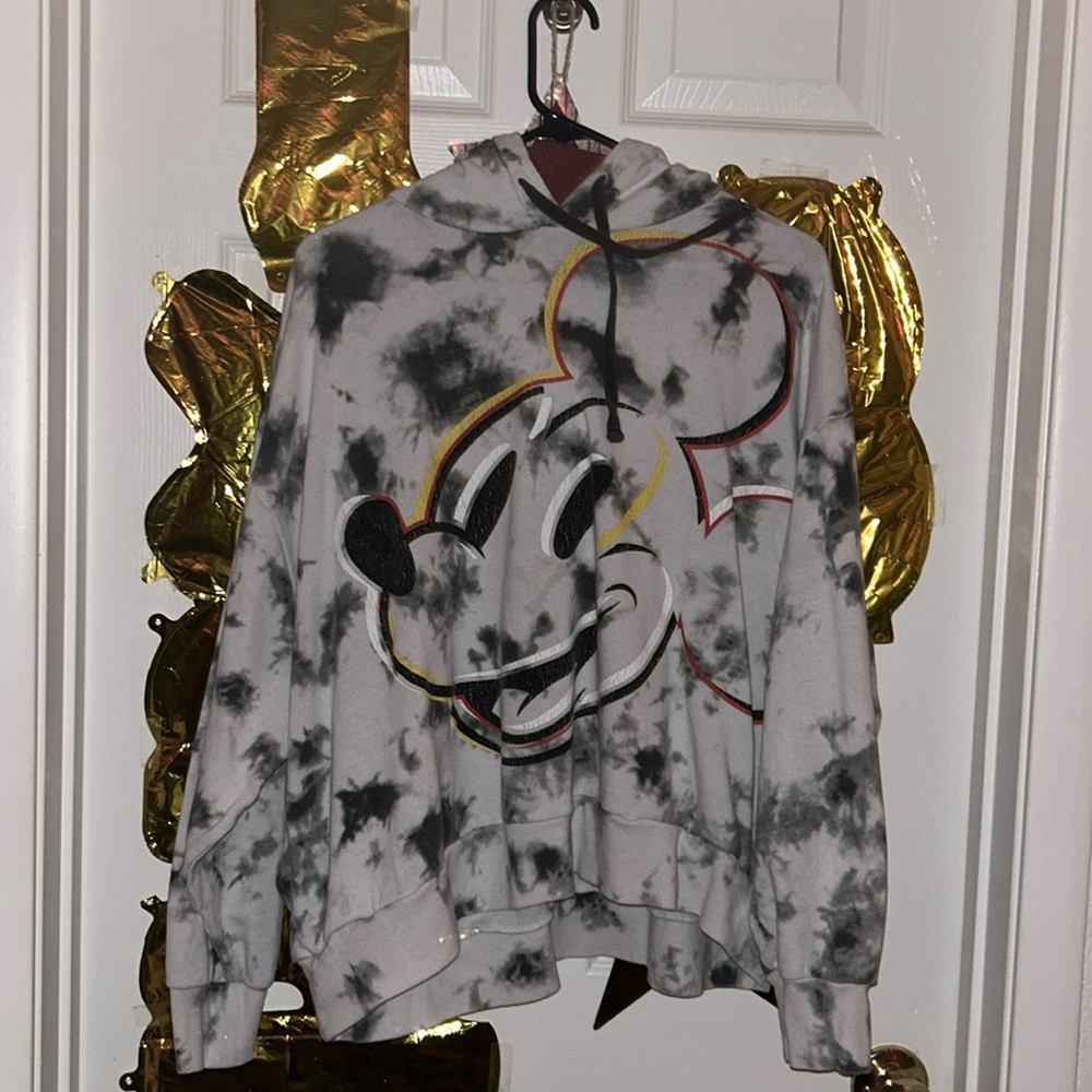 Mickey Mouse grey and white sweatshirt, Us 2x